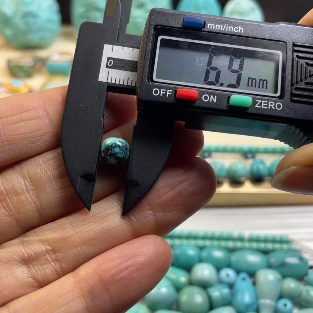 w***·绿松石未镶嵌颈饰