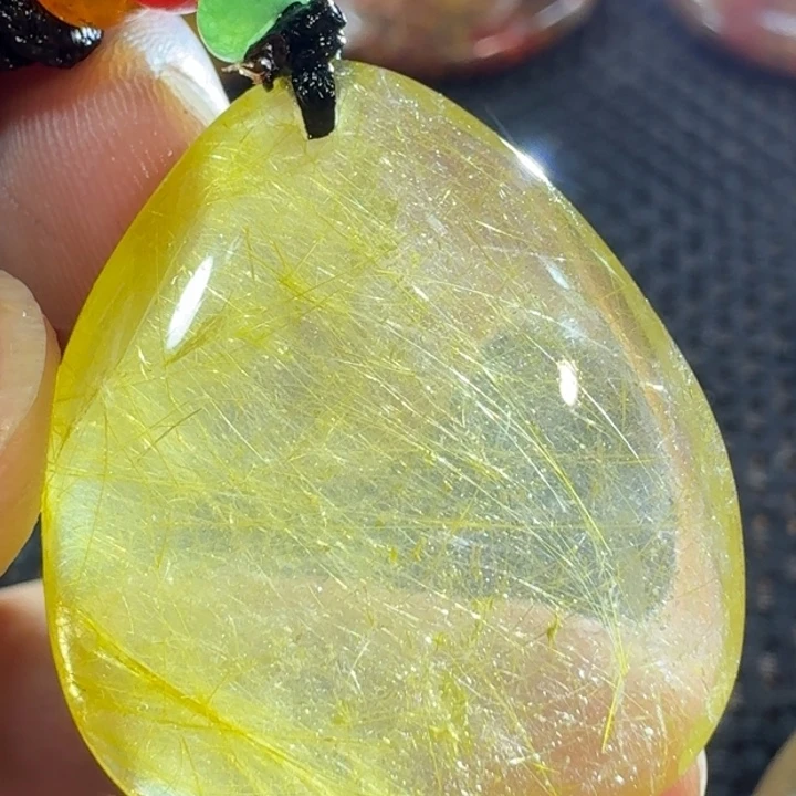 水晶吊坠(不含链)未镶嵌静****i