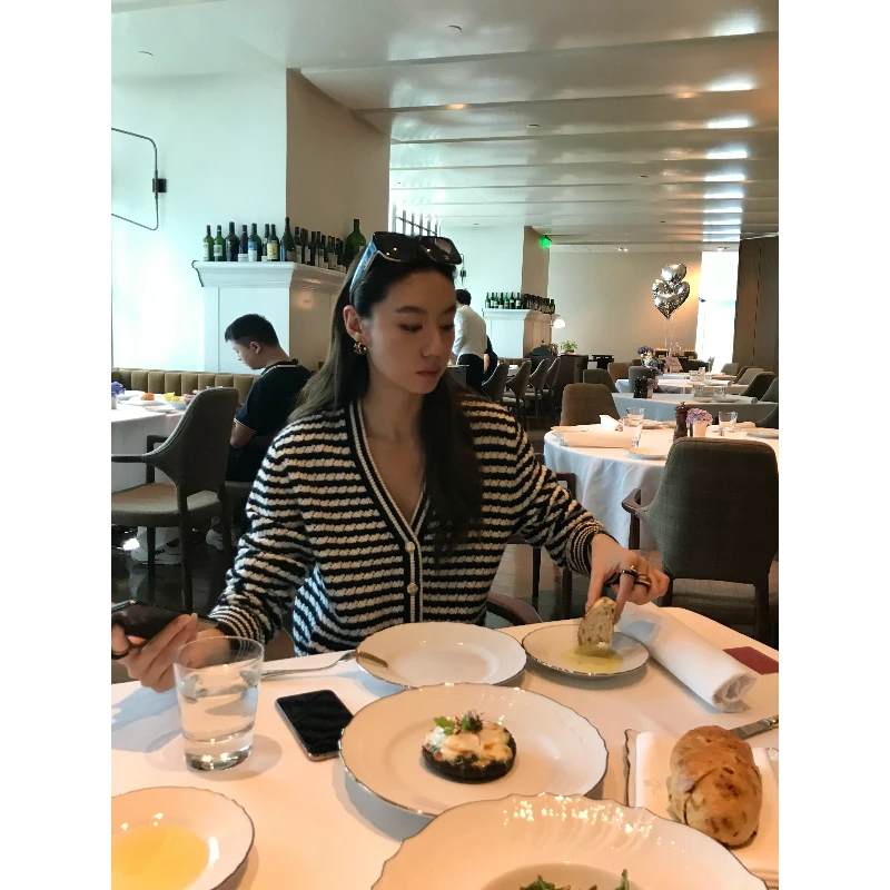Gakee【条纹法则】复古时尚条纹气质开衫毛衣长袖M36516GK53