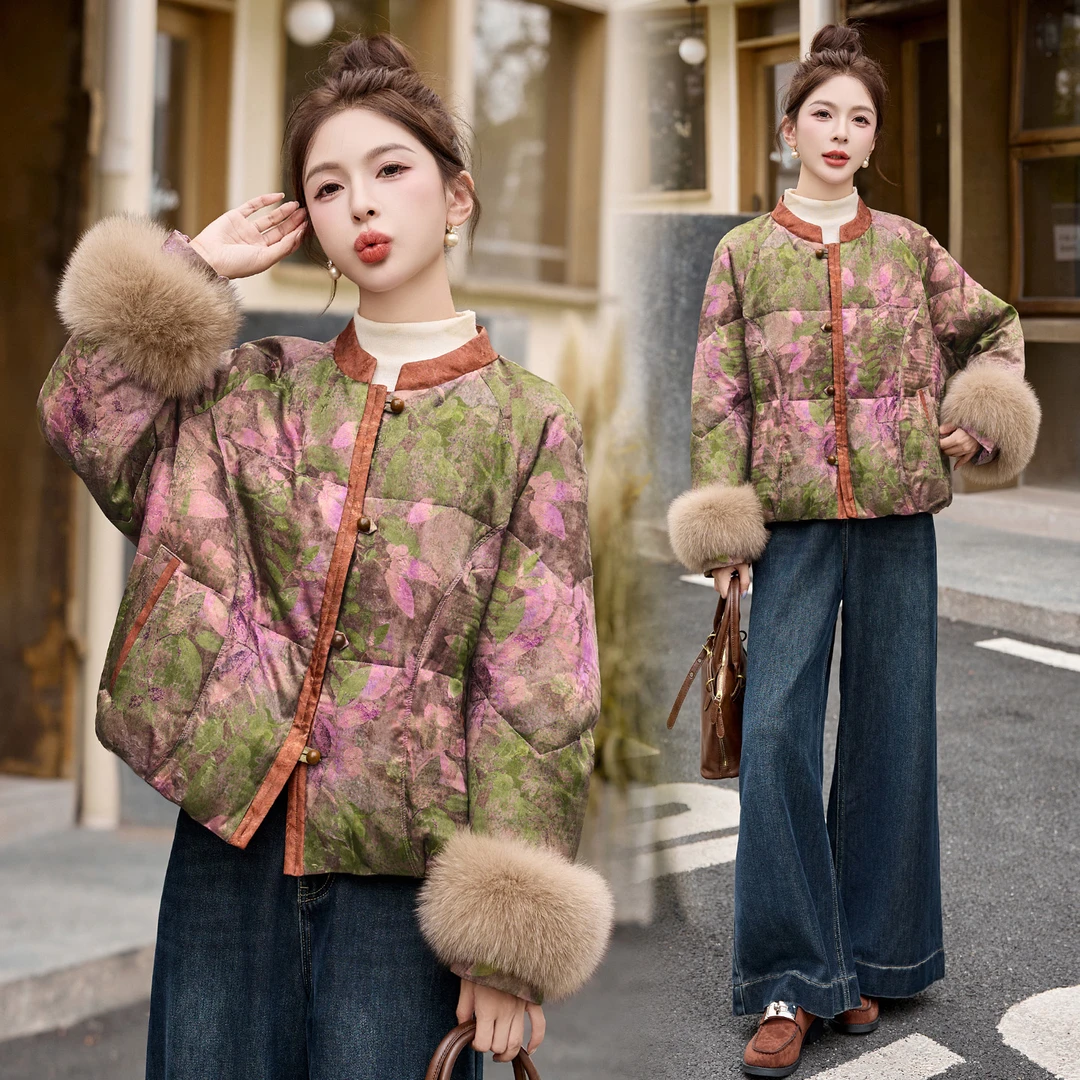 新中式国风提花羽绒服女短款2025年冬季新款设计感洋气白鸭绒外套