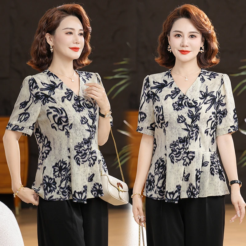 2025新款洋气中老年女装时尚两件套洋气妈妈夏季上衣服妈妈装夏季