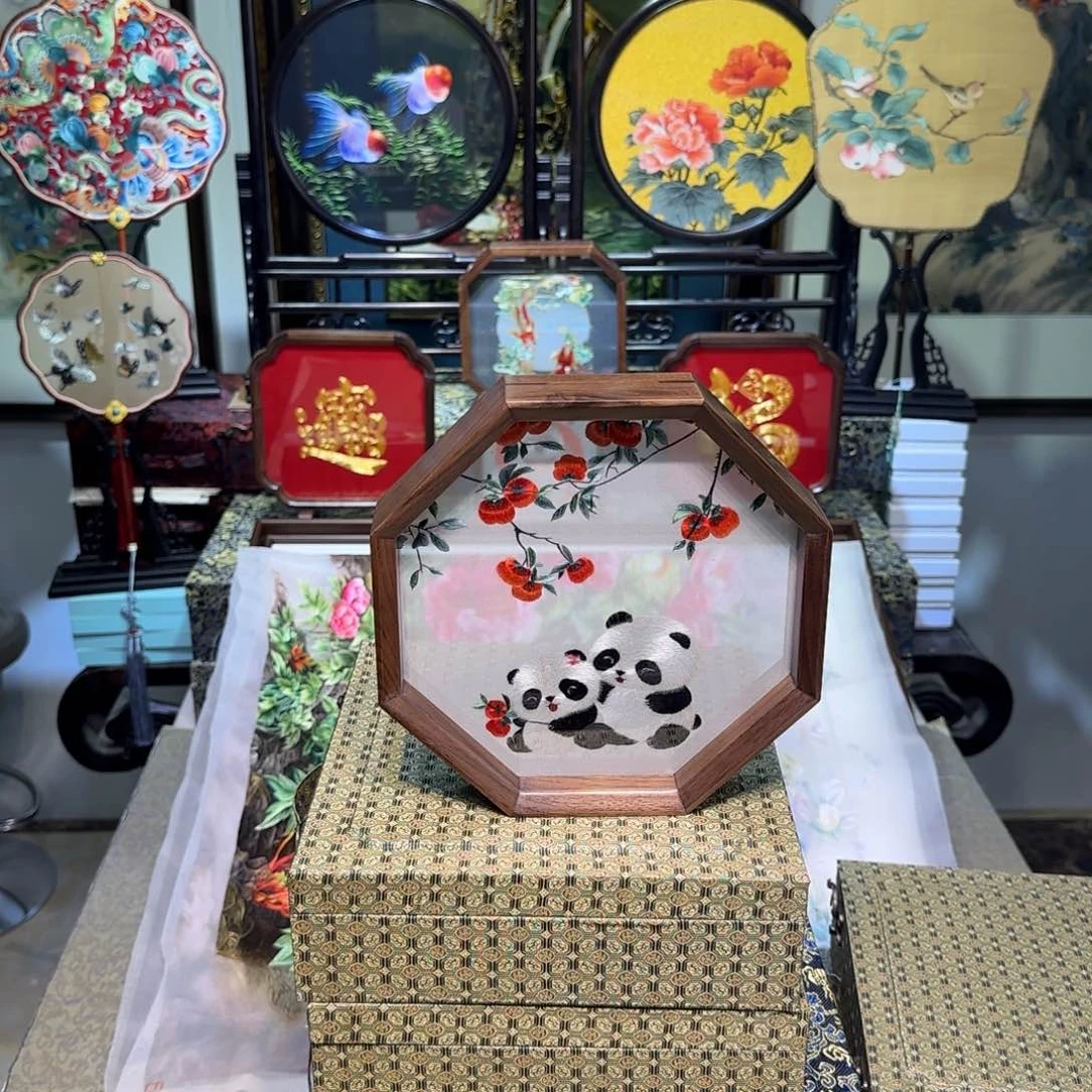 刺绣刺绣工艺精湛