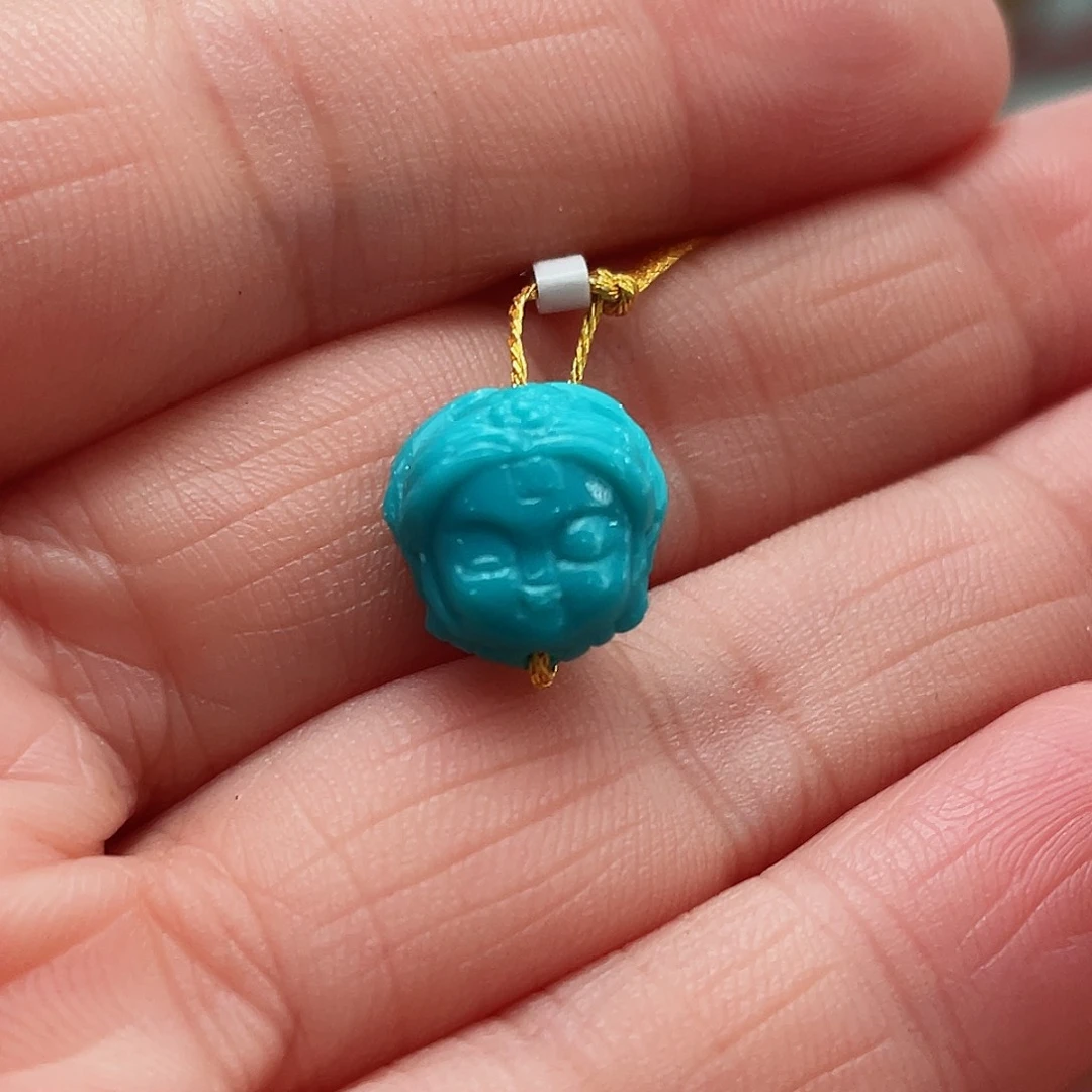 绿松石颈饰未镶嵌