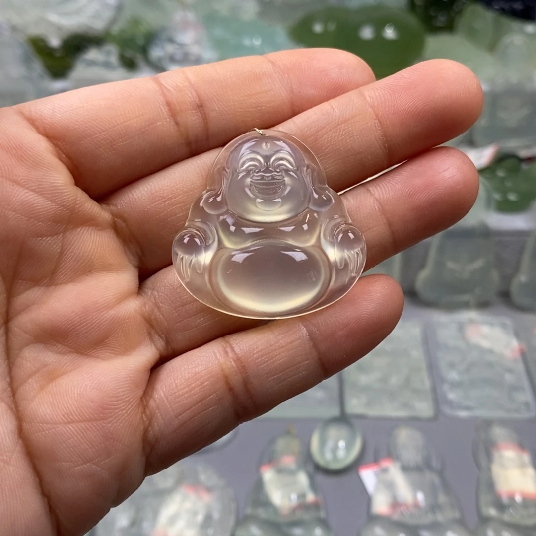 吉***意蛇纹石玉未镶嵌颈饰