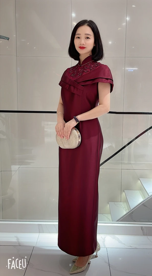 气质立领旗袍裙结婚云肩袖礼服优雅刺绣连衣裙酒红色