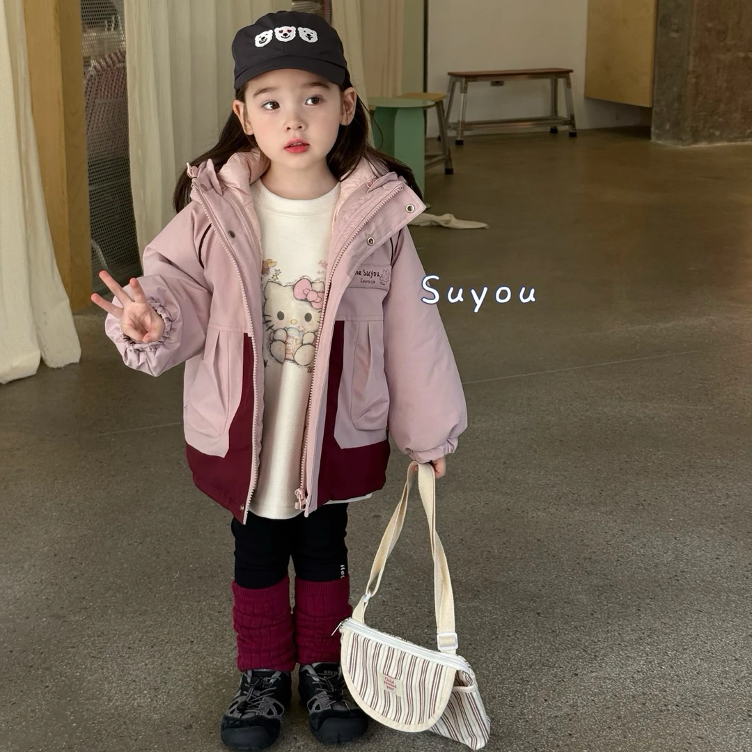 现货 苏右 25冬季新款女童粉色连帽三合一羽绒服厚羽冲锋衣汉服