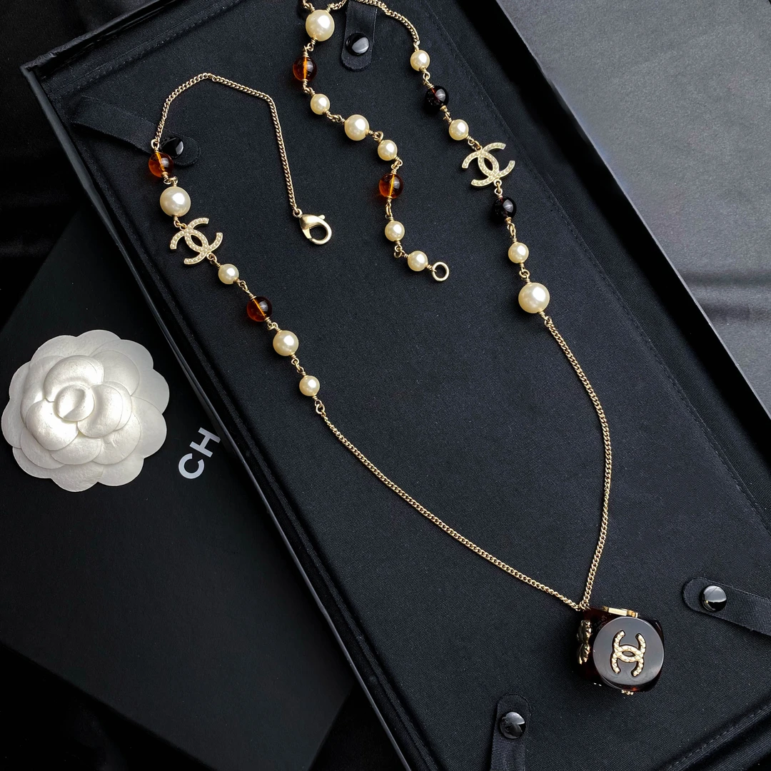 未使用 Chanel/香奈儿 闲置 森林系列棕色骰子珍珠链条项链 S6688