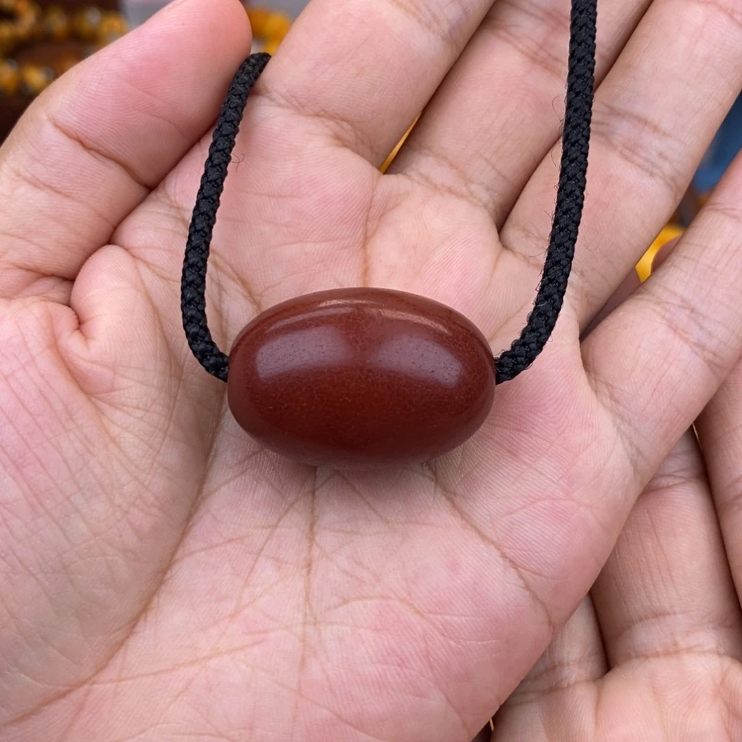 未镶嵌琥珀珠宝奇石