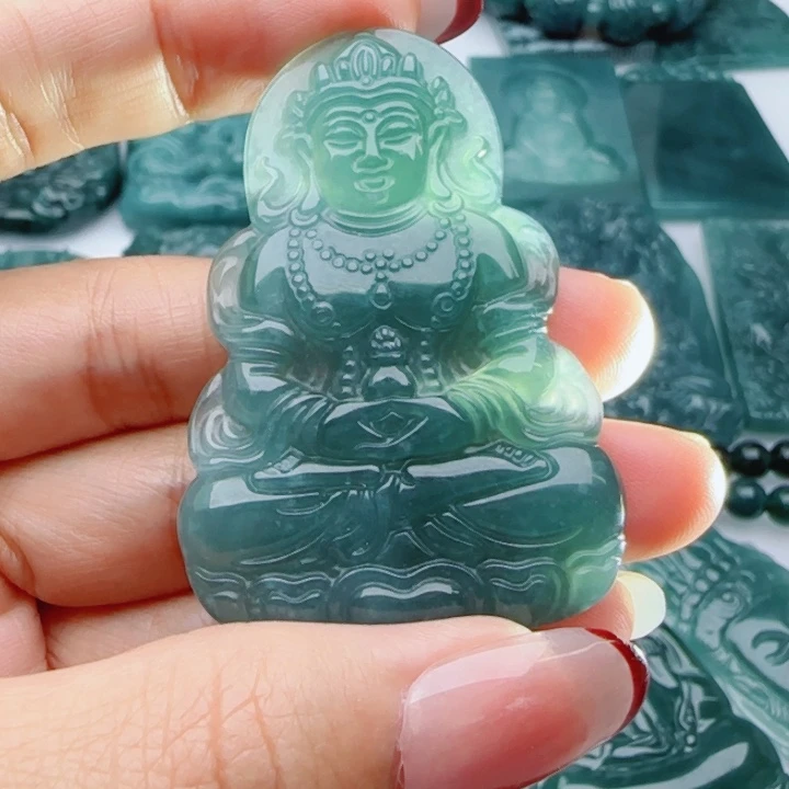 翡翠未镶嵌颈饰多样性发货天然A货翡翠