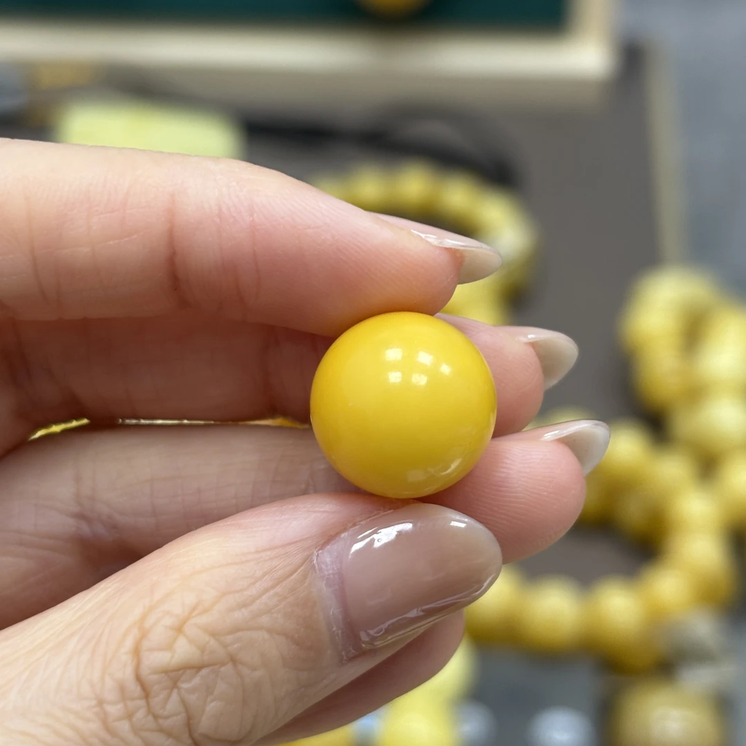 14.8mm带皮色· 小妖珠宝天然原矿琥珀蜜蜡
