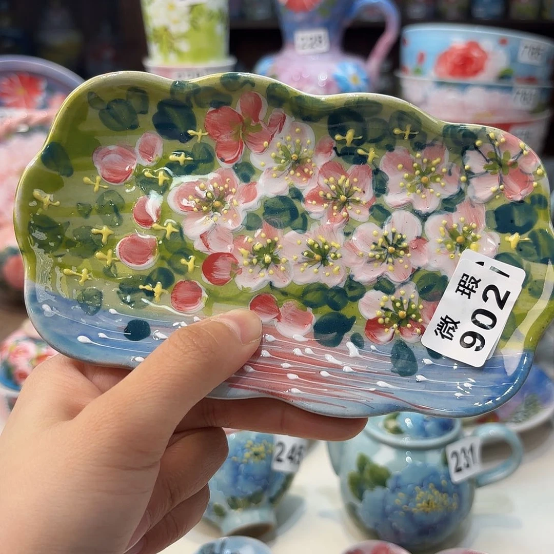 瓷片兔兔好漂亮e k l k l k l k lv