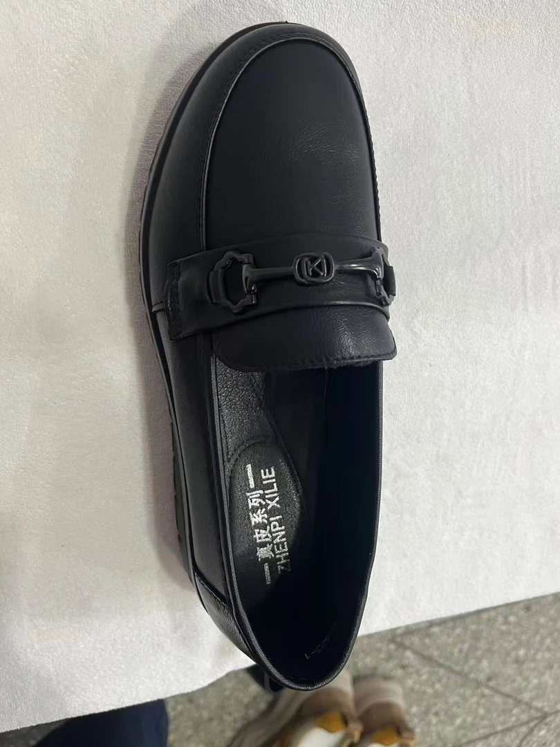 圆头浅口防滑修面皮注压平底单鞋软面百搭舒适经典