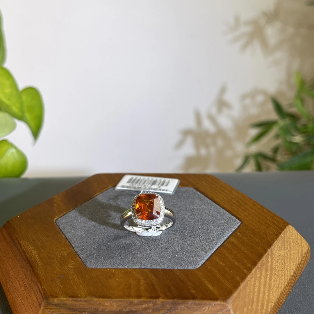 JTA18-232   18K芬达石榴石戒指14#