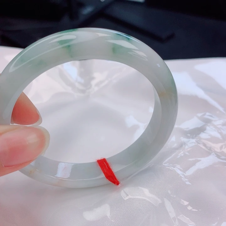 翡翠未镶嵌手镯56圈