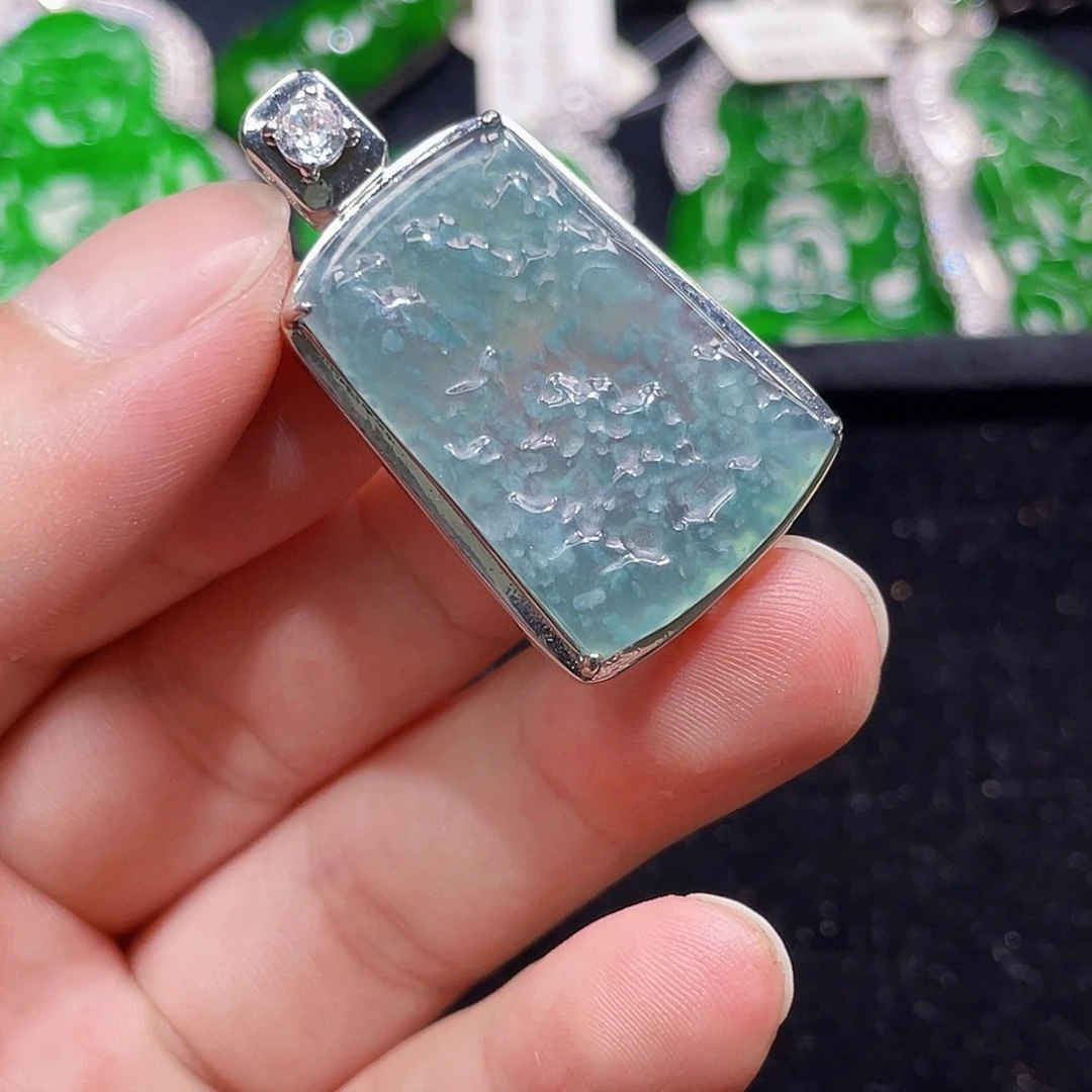 翡翠未镶嵌颈饰6，