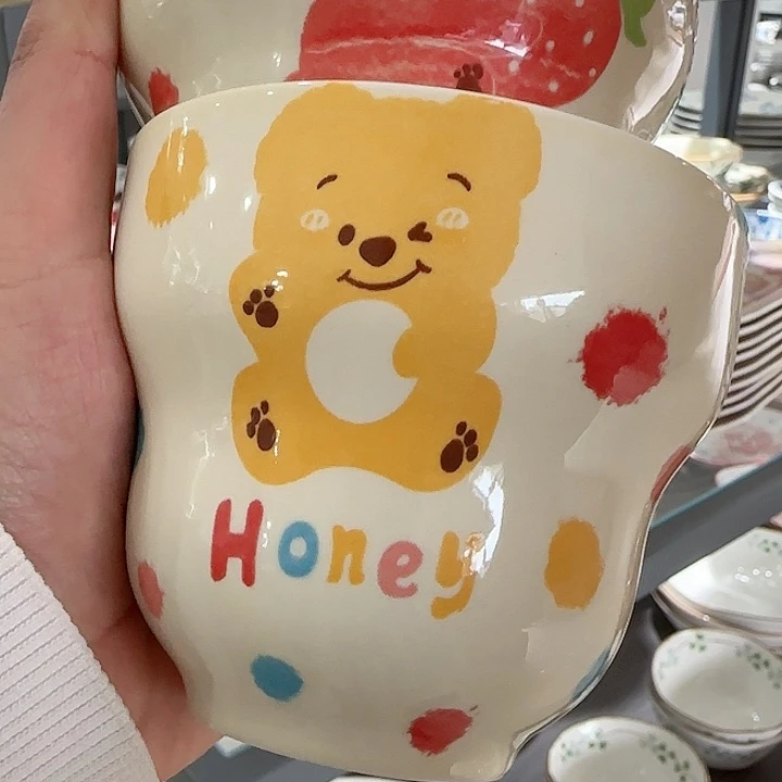 瓷片手握杯真的太好看了