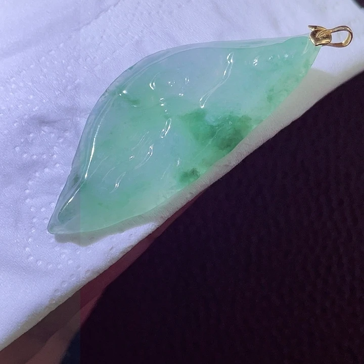 颈饰18K金镶嵌翡翠翡翠