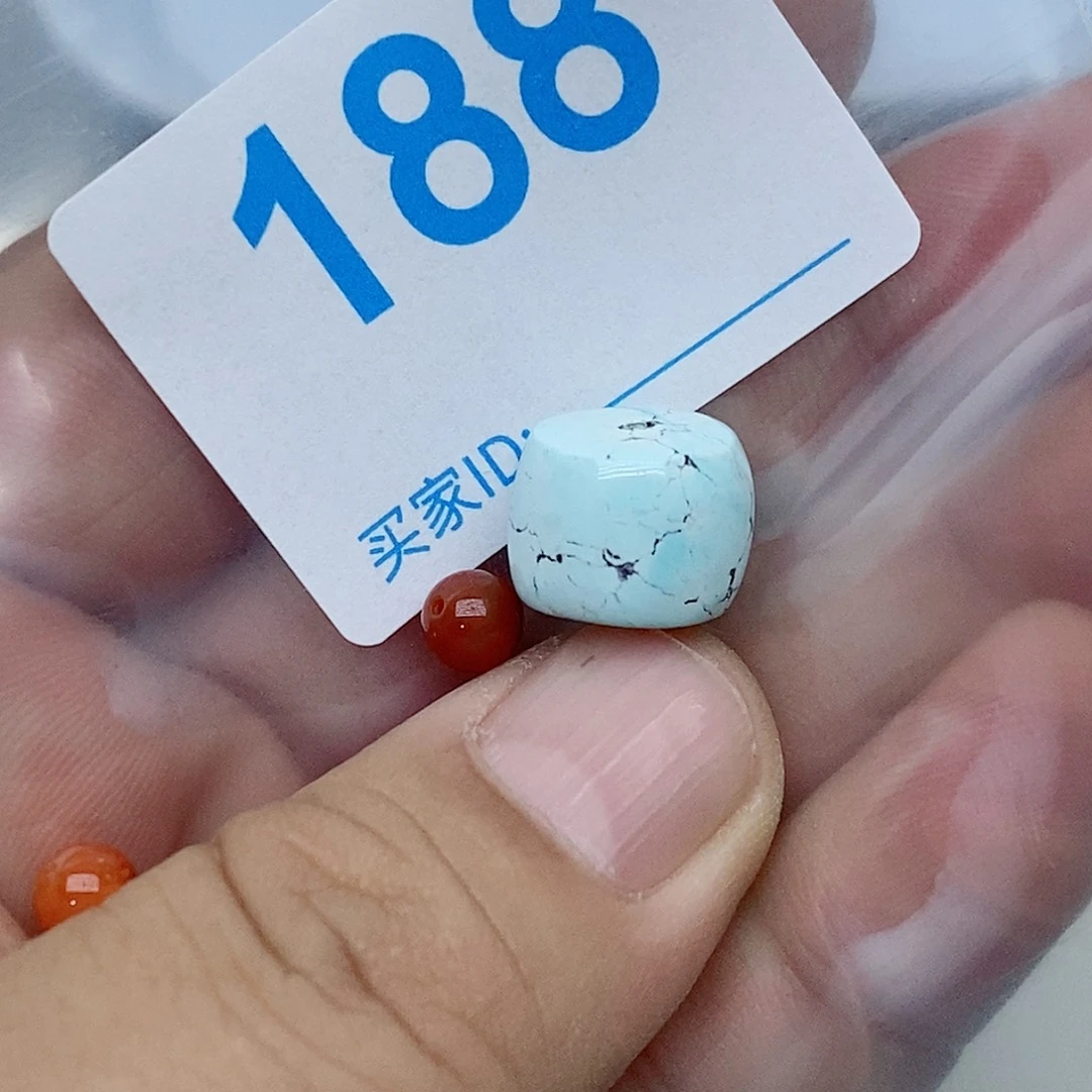 南红玛瑙未镶嵌珠宝奇石