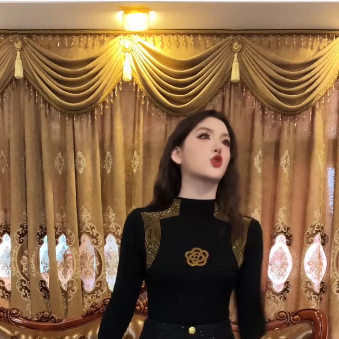 春夏打底衣弹力搭配T恤时尚搭配玫瑰花中高领上衣修身