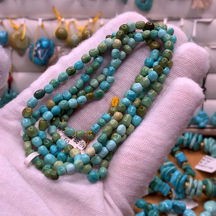 绿松石未镶嵌原矿