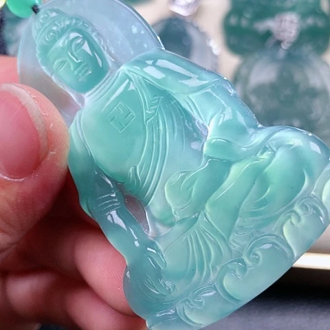 【闪购商品】翡翠颈饰未镶嵌天然翡翠