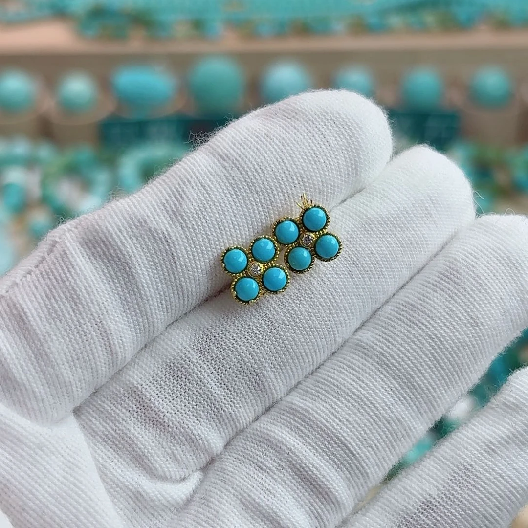 绿松石18K金镶嵌珠宝奇石