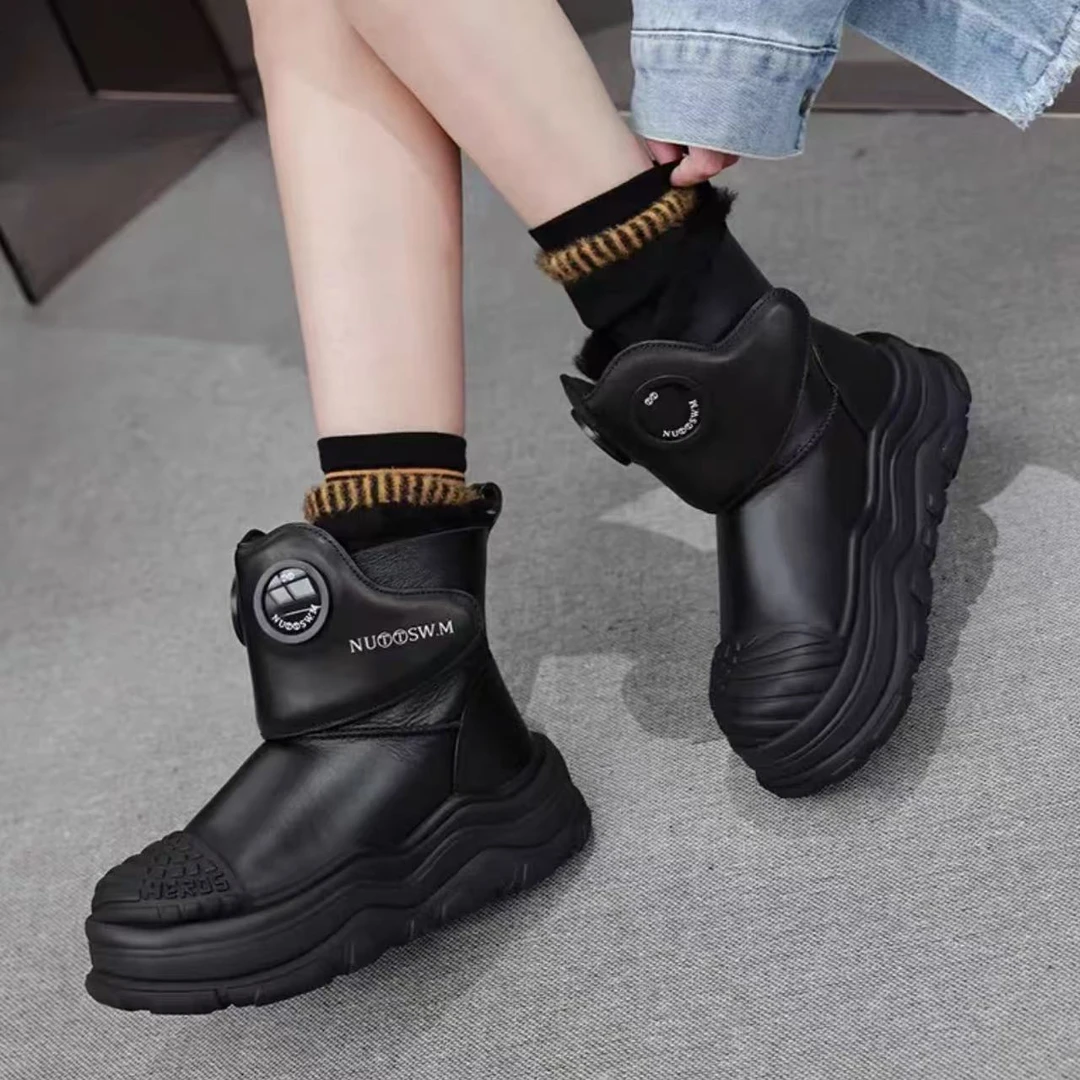 现货D3｜“太空人”真皮全羊一体雪地靴女｜半码拍小｜398A