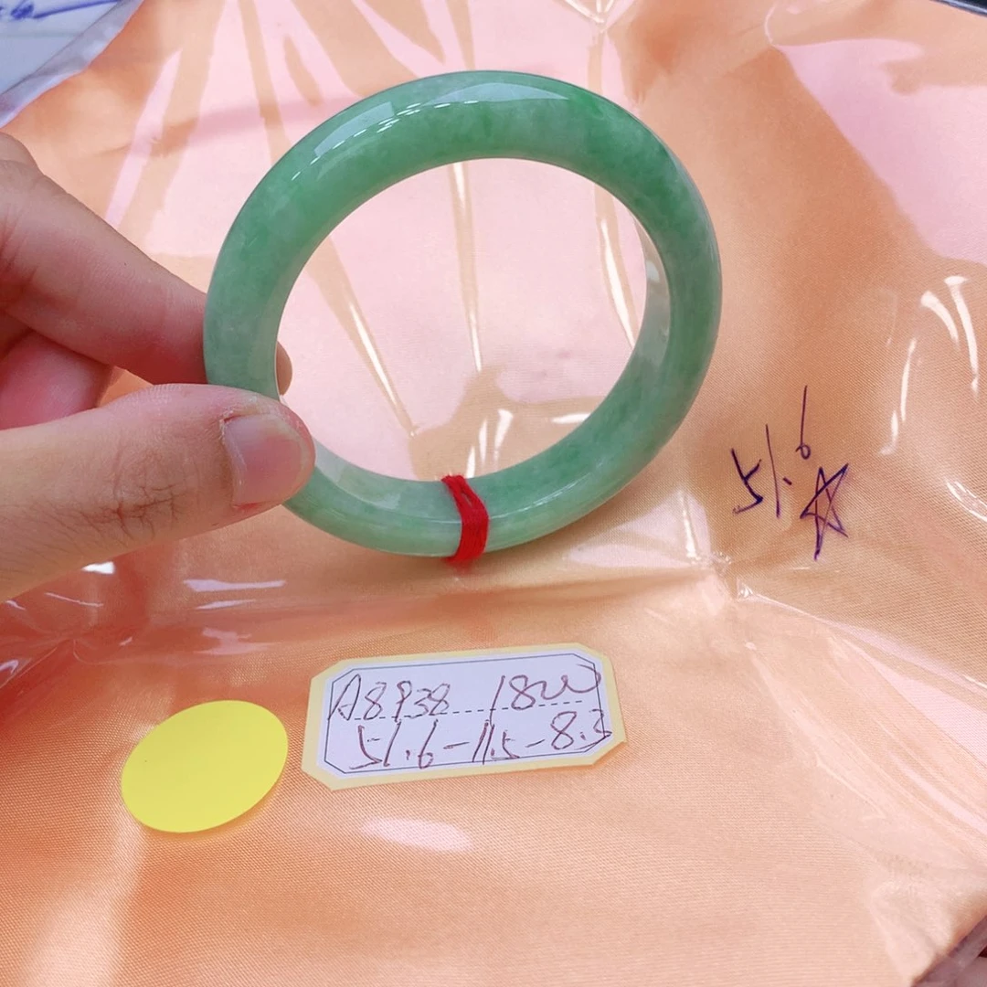 未镶嵌手镯翡翠翡翠