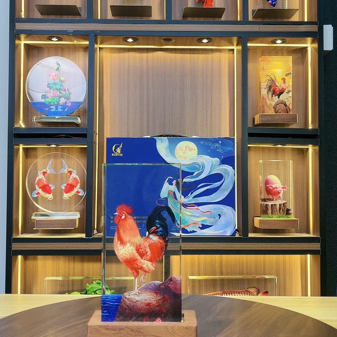【闪购商品】人造水晶用****民大红公鸡