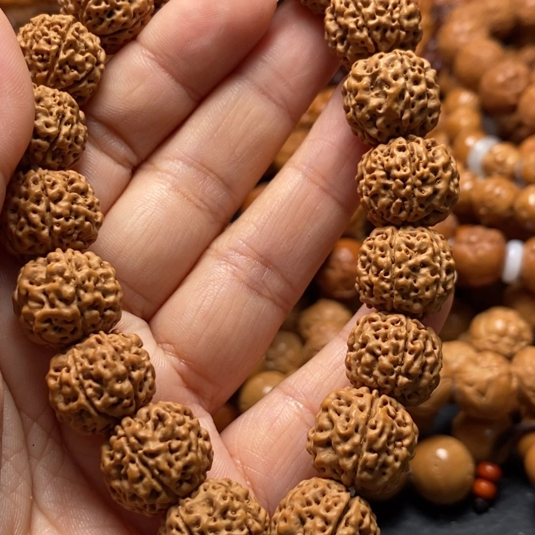 猴头核桃吊坠猴头