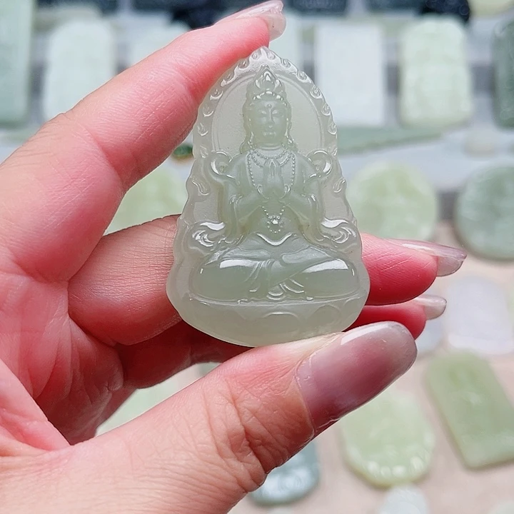 和田玉未镶嵌颈饰