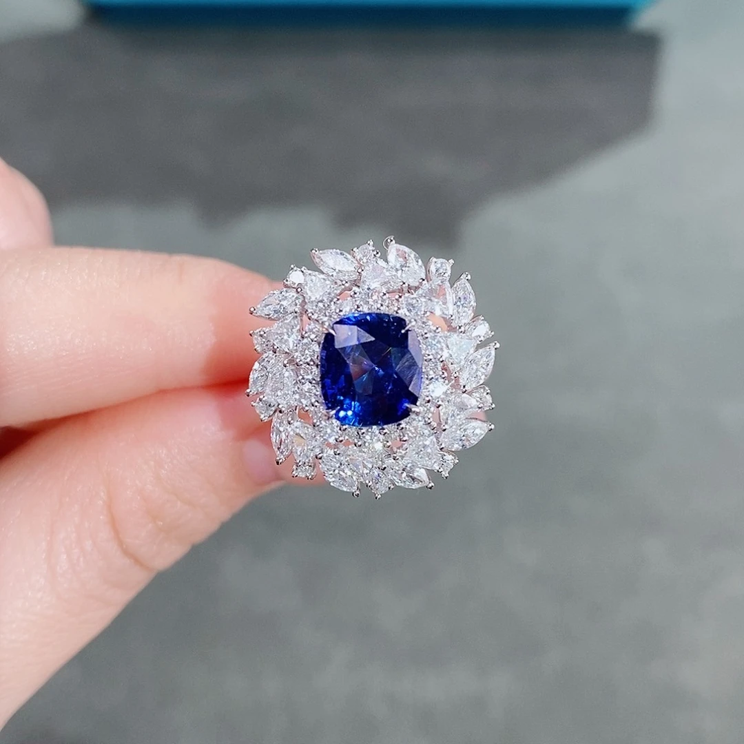 蓝宝石戒指18K金镶嵌2.89ct