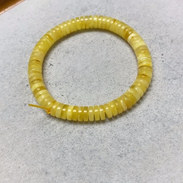 蜜蜡未镶嵌裸石串