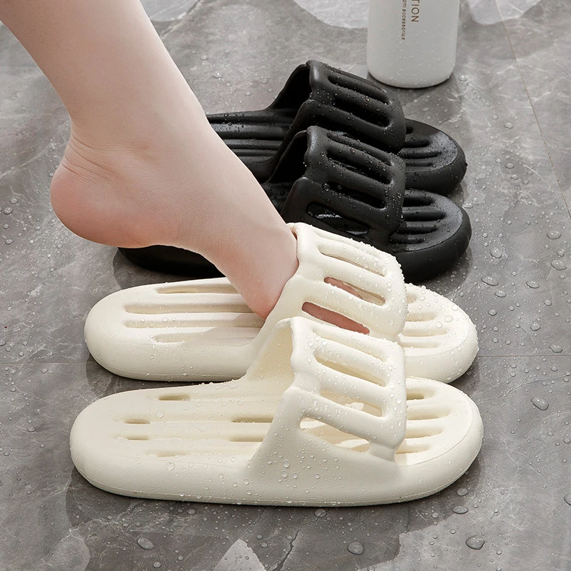 冬季浴室洗澡专用拖鞋男女四季卫生间防滑镂空漏水速干凉拖不臭脚