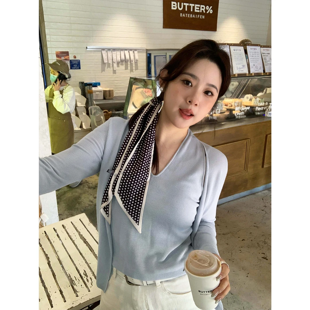 In Tree张桶桶【氧气少女】挂脖假两件上衣浅蓝色经典百搭 ST3601