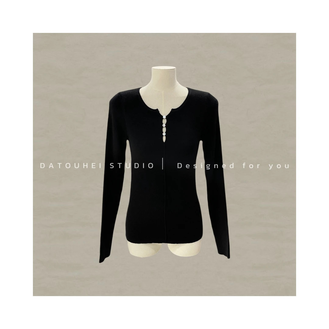 【DATOUHEI 秋冬新品】“素色针织衫"三扣针织长袖D225X20404