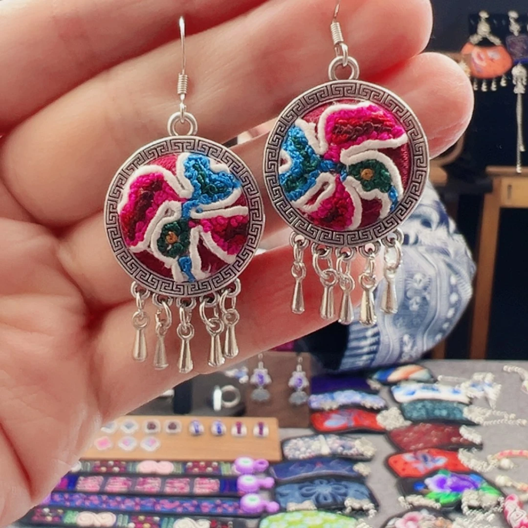 织绣手工刺绣工艺品