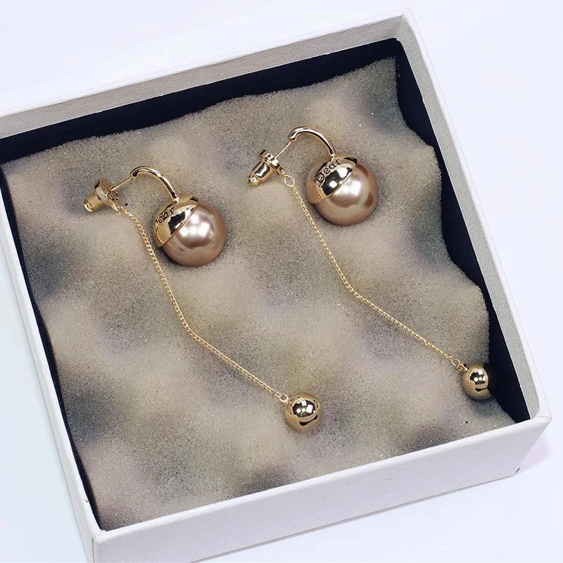 铜合金仿珍珠耳饰 大脸显瘦经典百搭vintage长款复古网红流苏耳坠