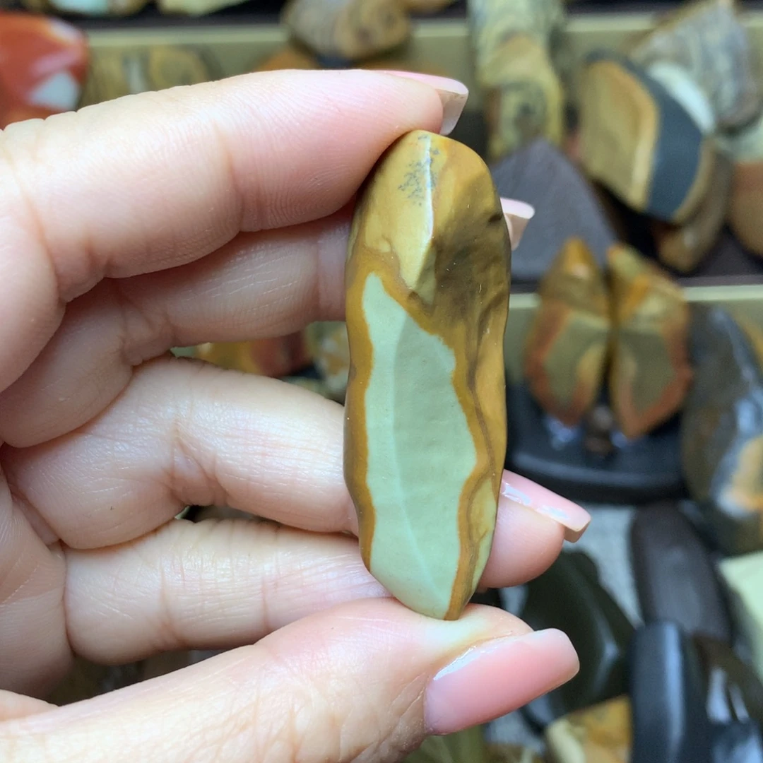 45789997654568899865