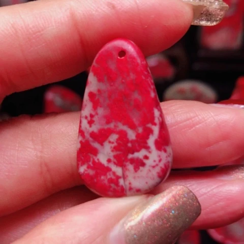 昌化鸡血石昌化鸡血石挂件