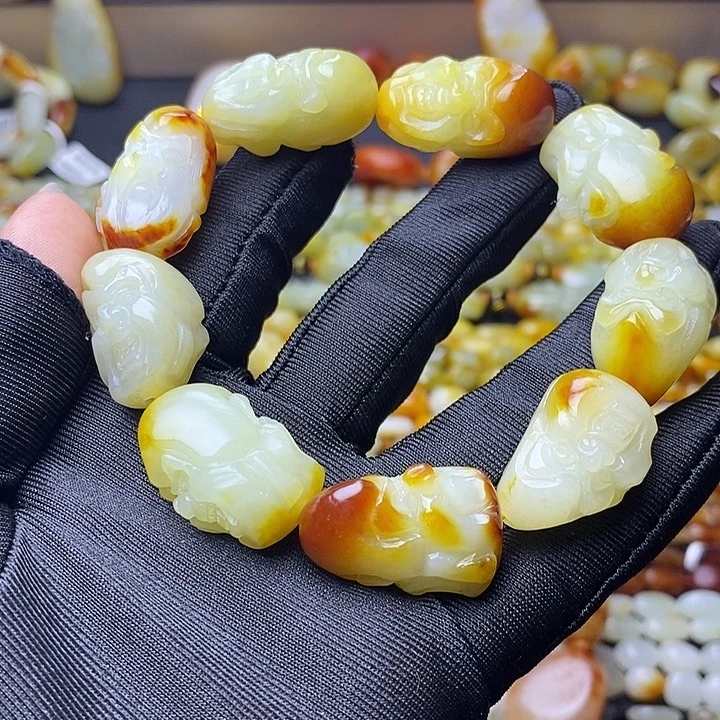 手链未镶嵌和田玉徐*建