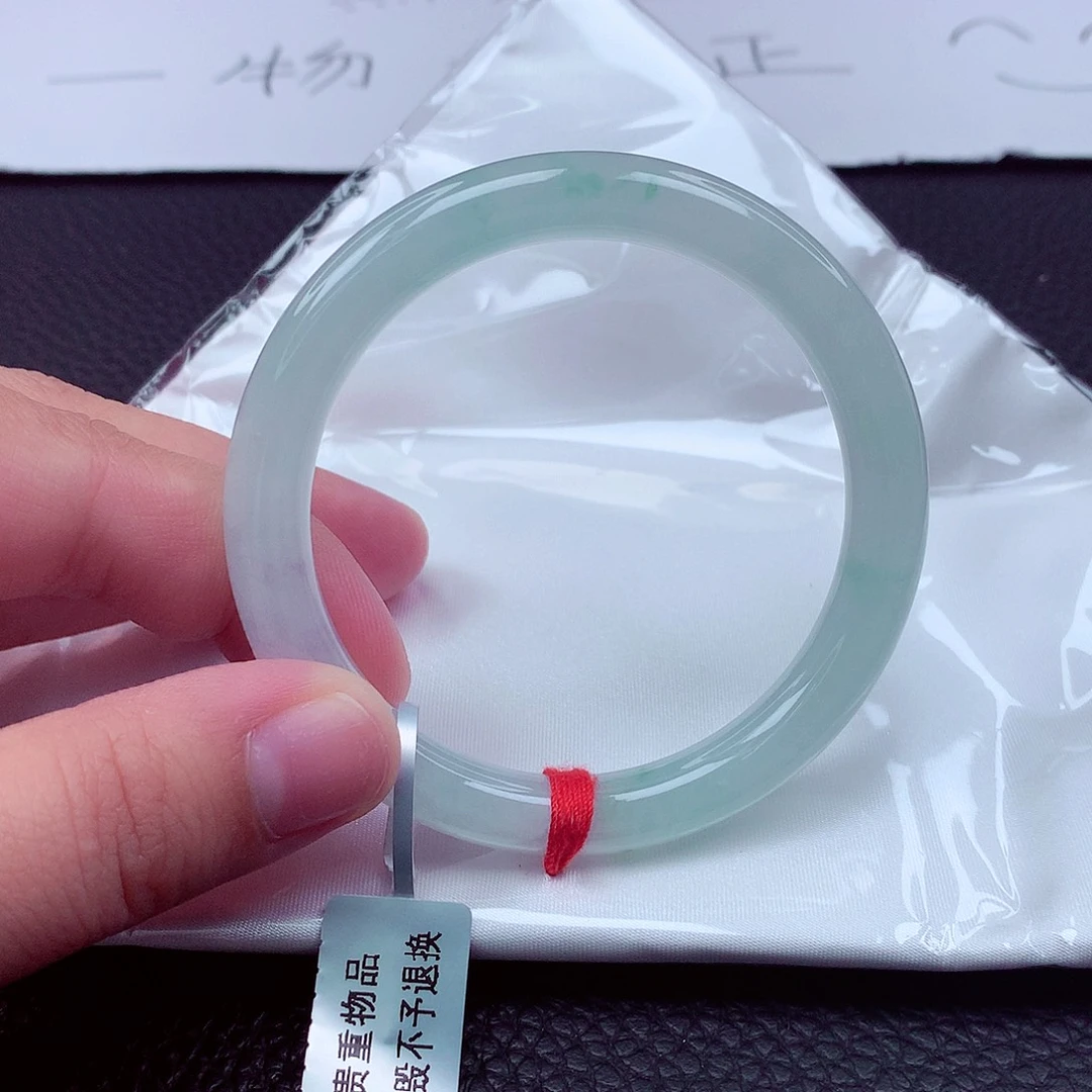 翡翠未镶嵌手镯天然缅甸翡翠A货