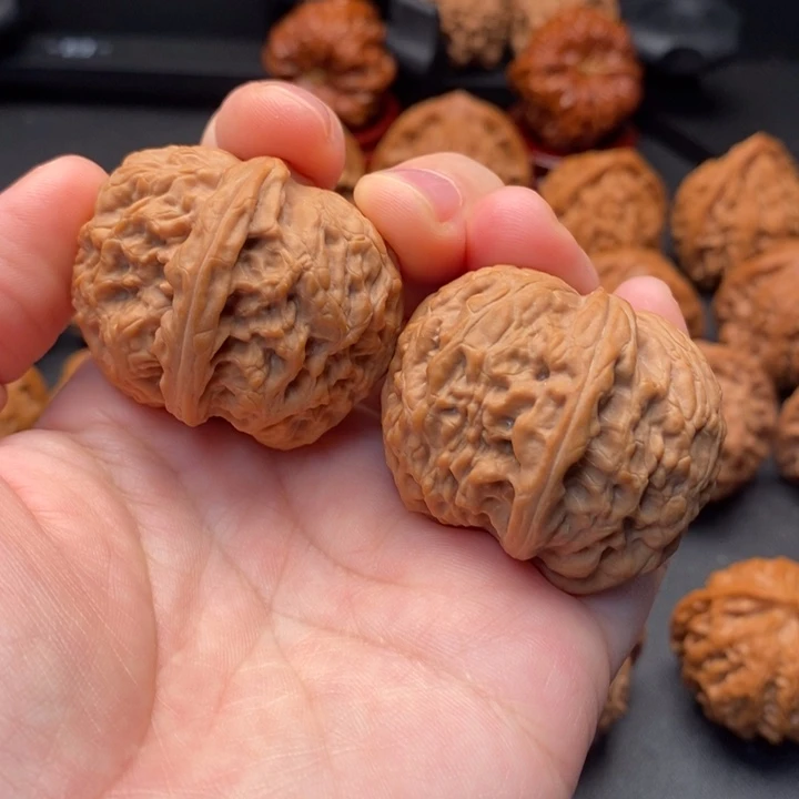 文玩核桃把件39尺麒麟枕