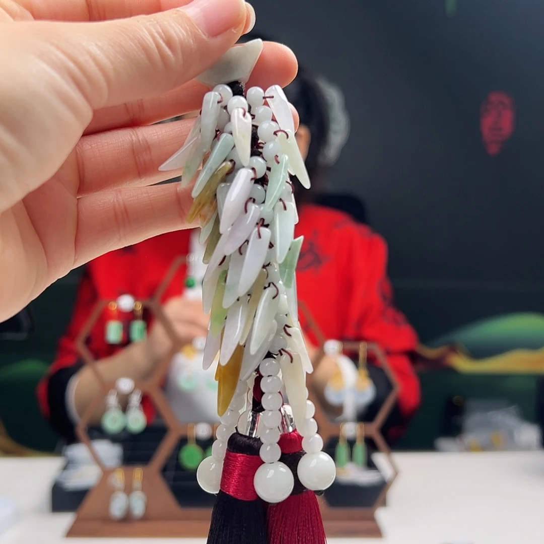 银S925镶嵌翡翠耳饰