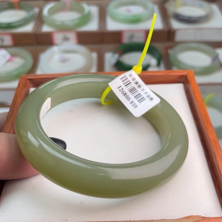 【闪购商品】未镶嵌手镯和田玉56-56