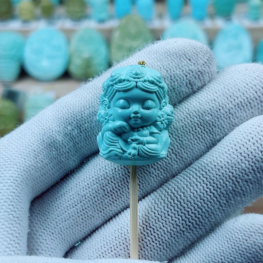 绿松石未镶嵌珠宝奇石