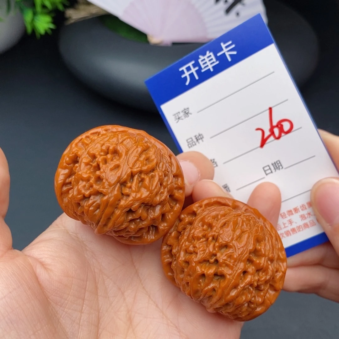 文玩核桃把件42水龙纹260