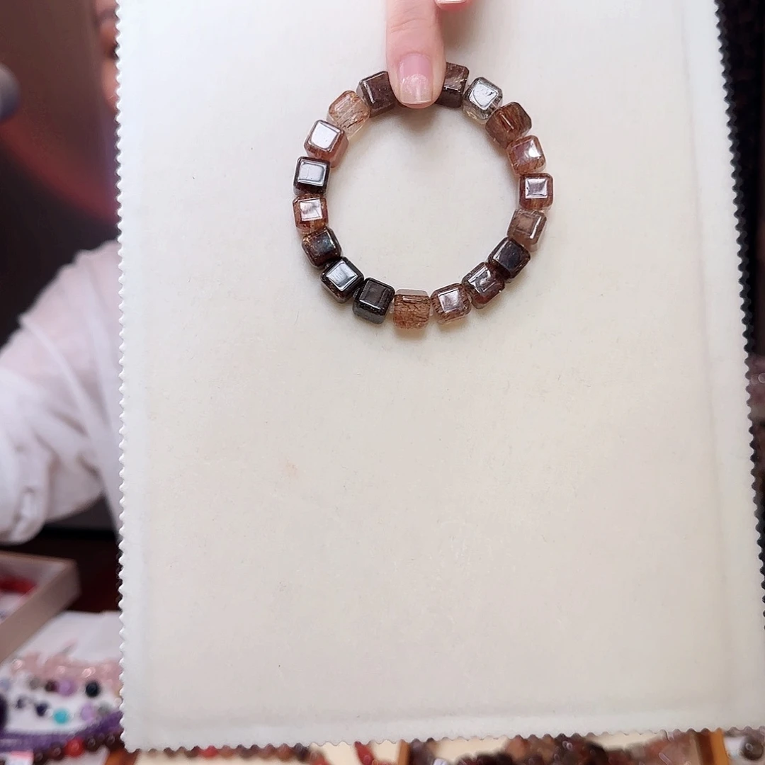 水晶未镶嵌手链大气上档次