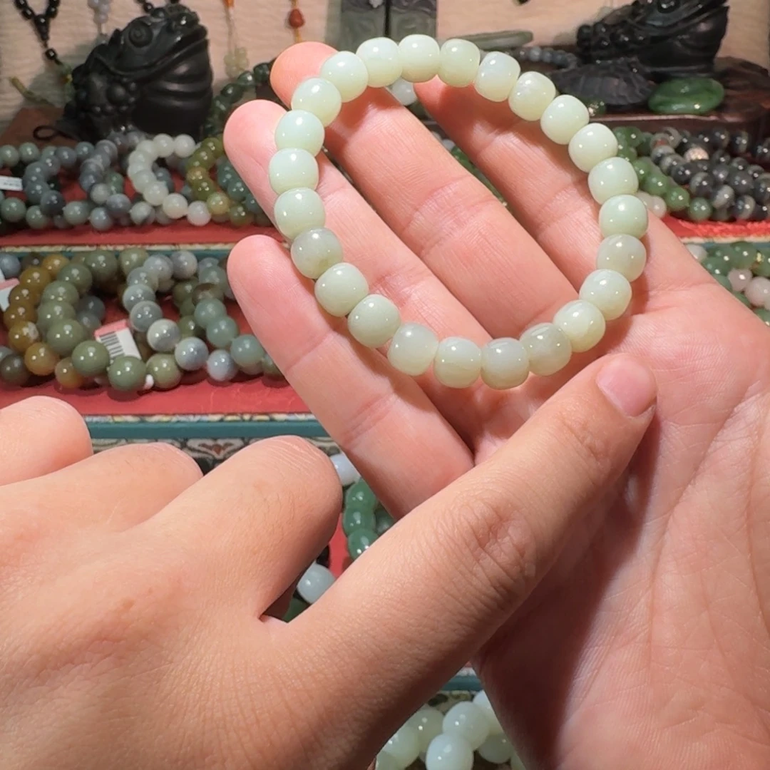 和田玉未镶嵌手链有包容