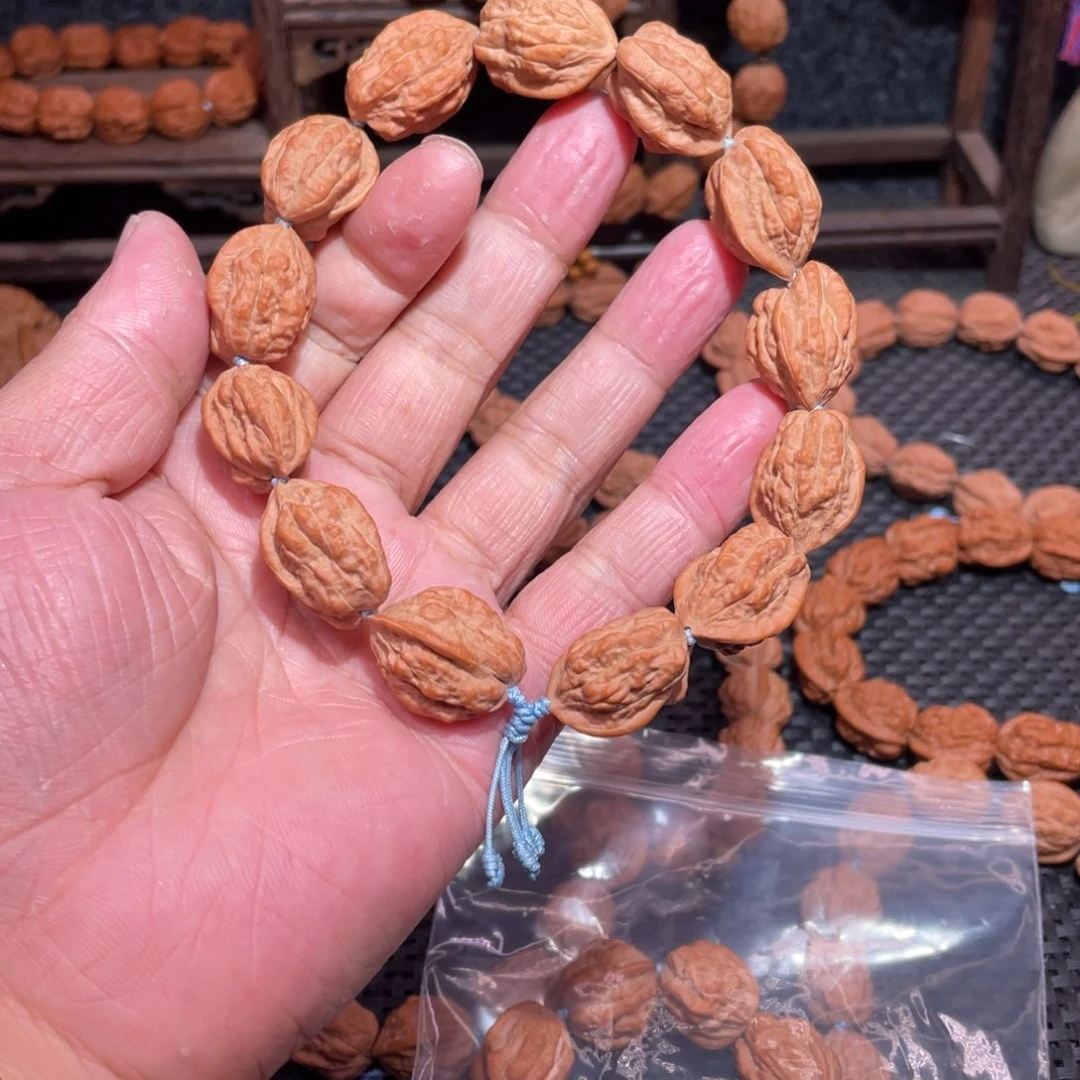 文玩核桃手串又*了 原生态嵩山异型蛤蟆头